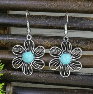 Silver & Turquoise Flower Earrings